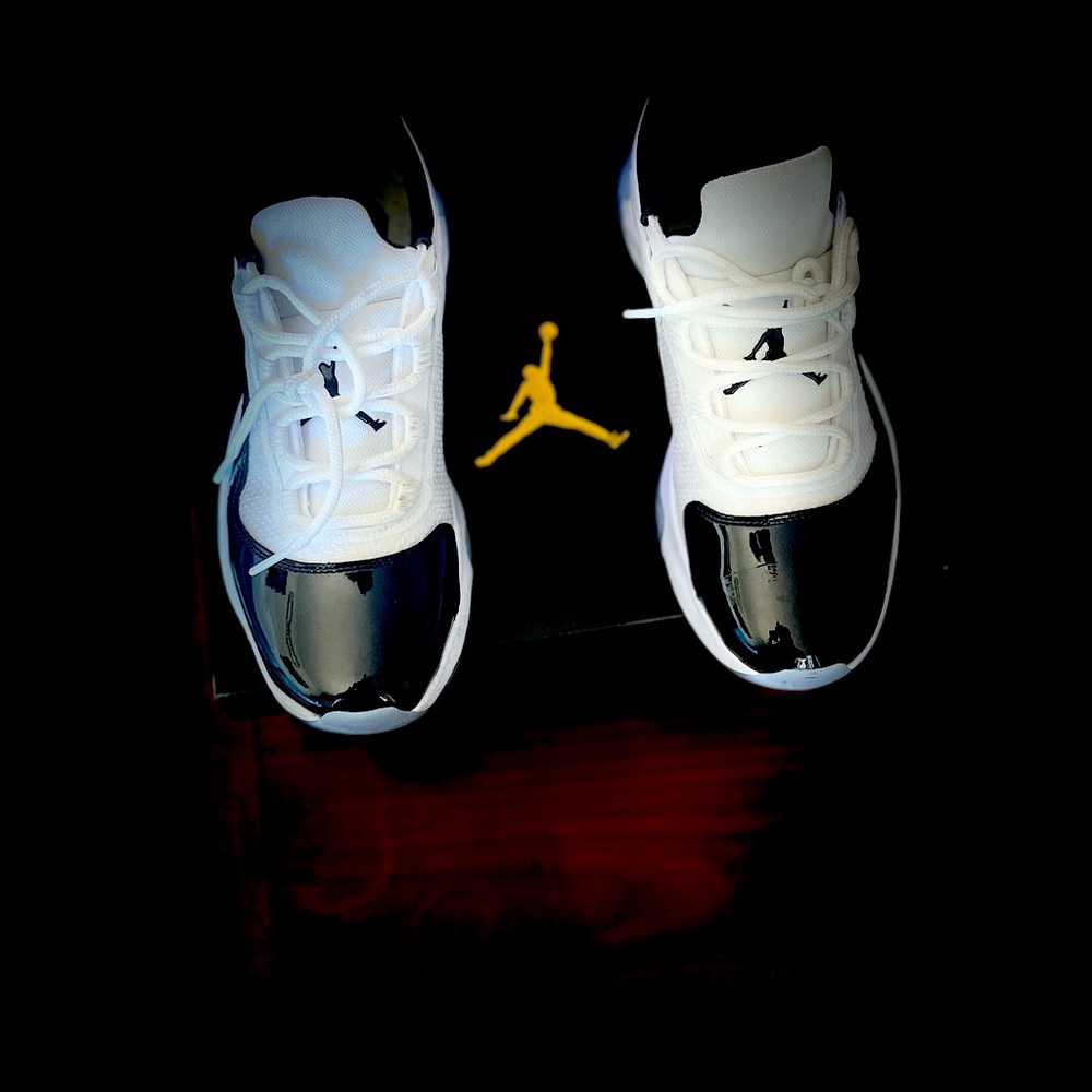 Jordan’s 11s